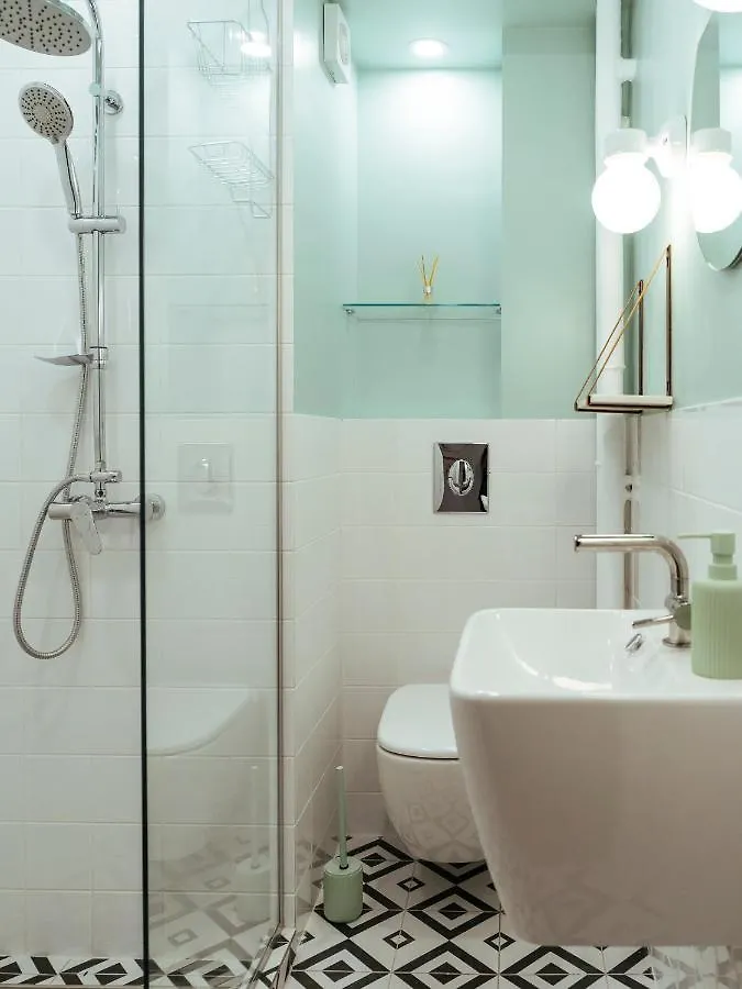 Apartment Amazing Location - City Center Studio Bucharest